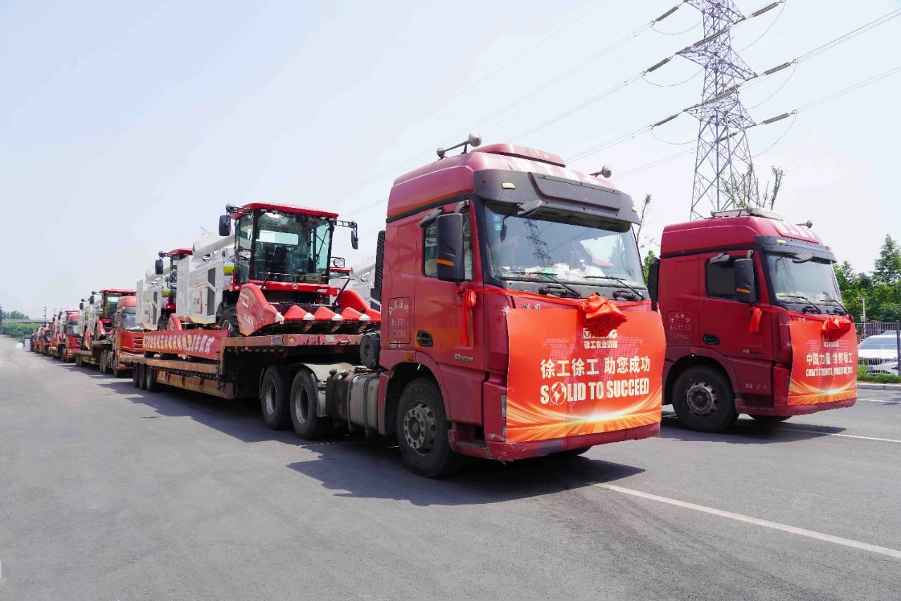 【发车！】KY开元2024款XCA系列玉米收成机批量交付，开启闪灼新征程