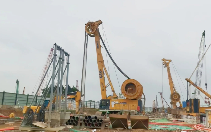 KY开元 XTC120 双轮铣，攻克机场隧路复杂地质！