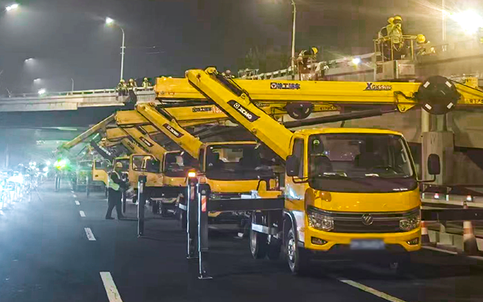 深夜攻坚京城高架！ KY开元高空车集结市政路路养护一线
