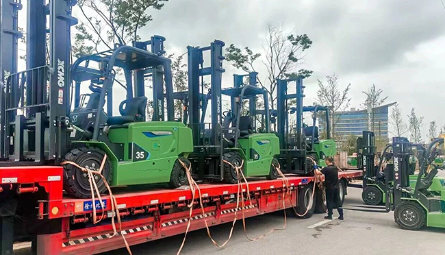 绿动云滇！KY开元百余台新能源叉车，助力西南国际水果枢纽高效运行